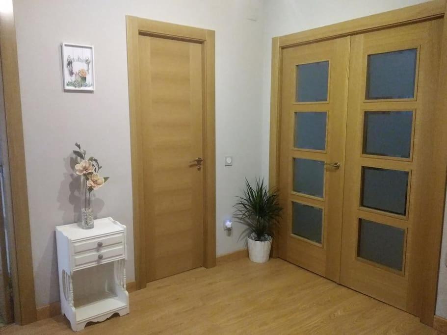 Piso Completo Cerca De Estacion Bus, Tren Y Ferrys Apartment ซานตานเดร์ ภายนอก รูปภาพ