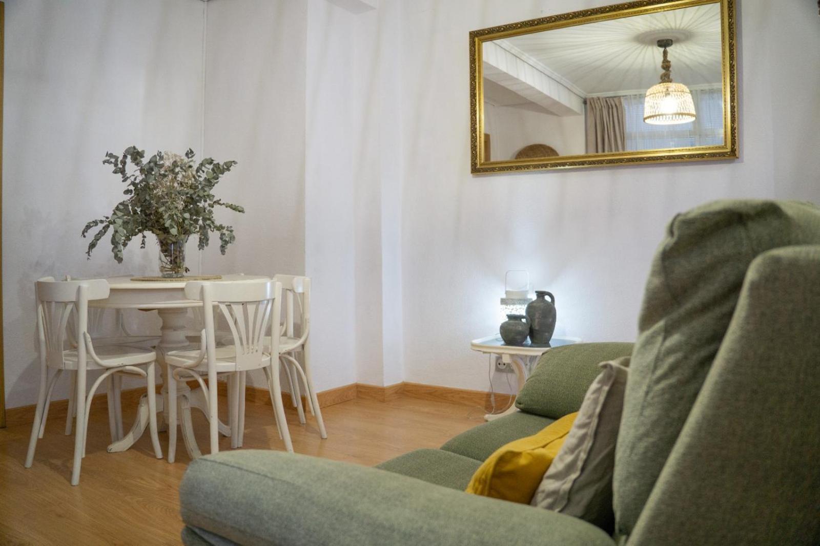 Piso Completo Cerca De Estacion Bus, Tren Y Ferrys Apartment ซานตานเดร์ ภายนอก รูปภาพ